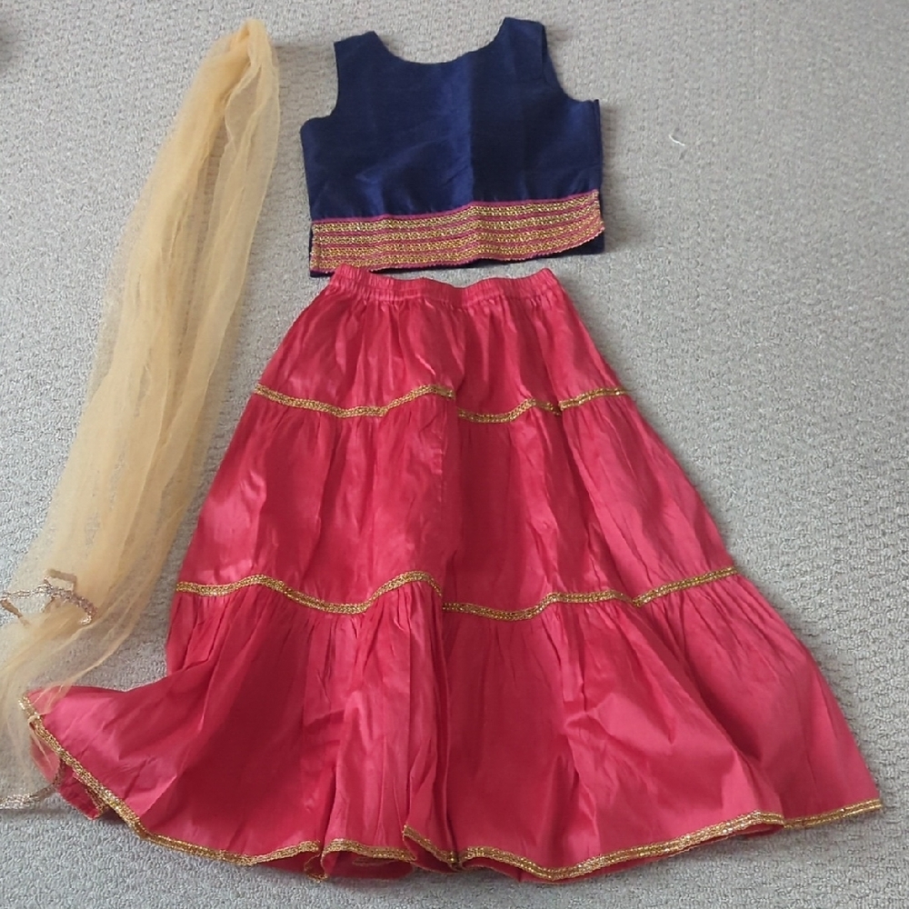 Girls Navy and Pink Indian Party Lehenga Set with Gold Accents Size 7 New - Picture 2 of 5
